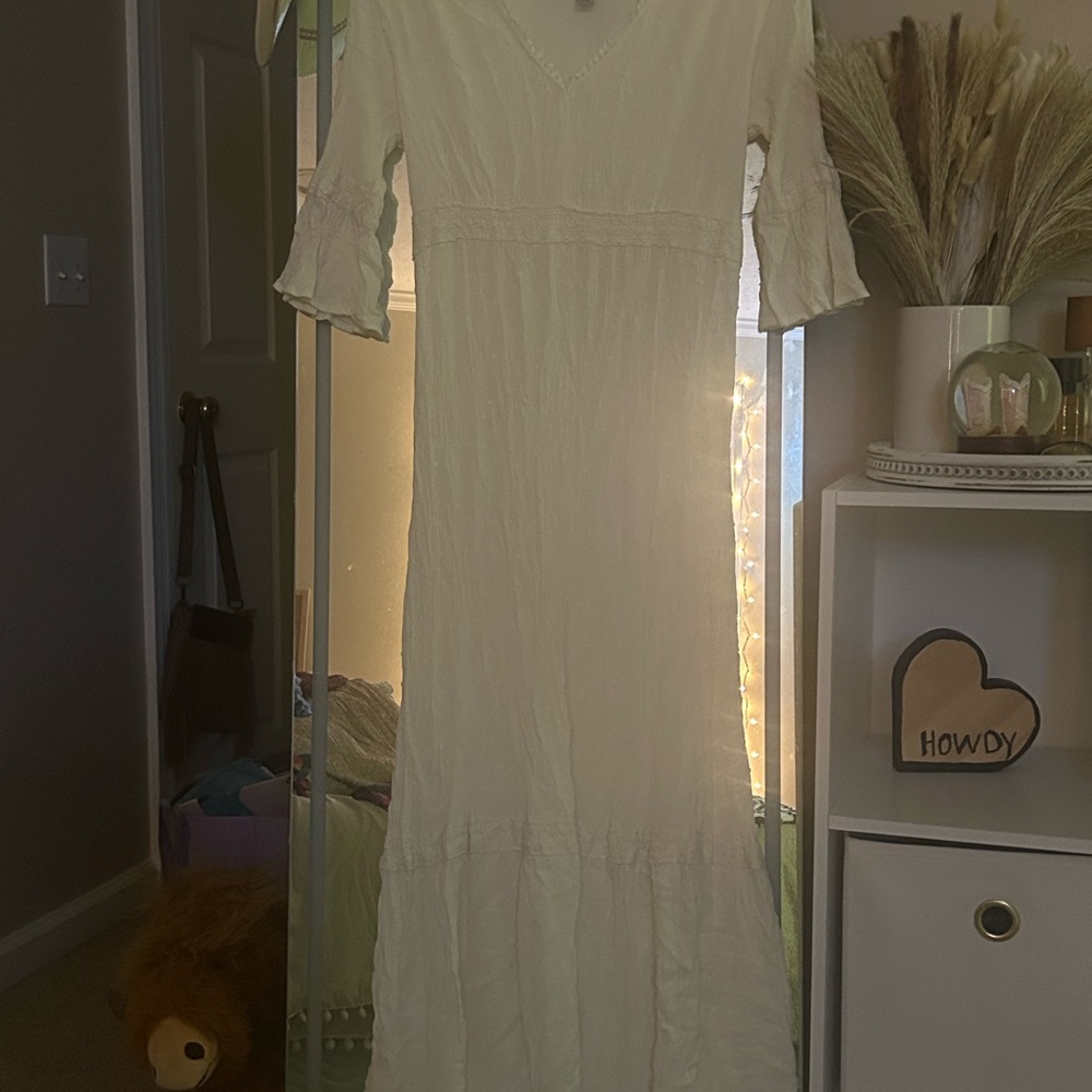 Knox Rose Cream Maxi Dress